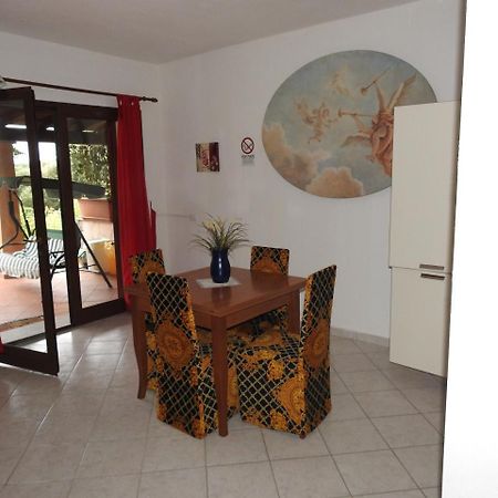 Residence Villa Smeralda Telti Exteriör bild